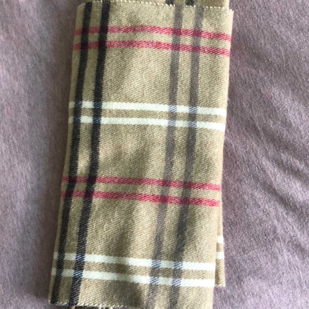 Plaid scarf